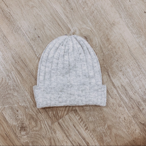Universal Thread Accessories - Universal Thread Hat